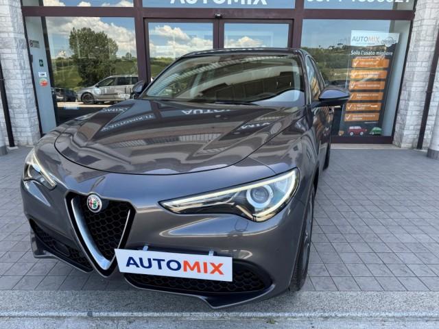 Alfa Romeo Stelvio 2.2 Turbo Diesel 180CV AT8 RWD Business
