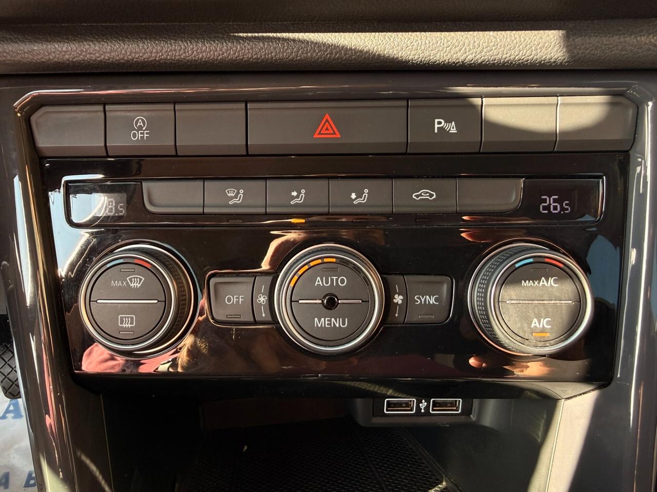 Volkswagen T-Roc 2.0 TDI 150CV DSG 4MOTION Advanced - 2018