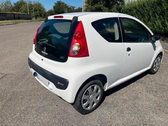 Peugeot 107 1.0 68CV 3p. Desir