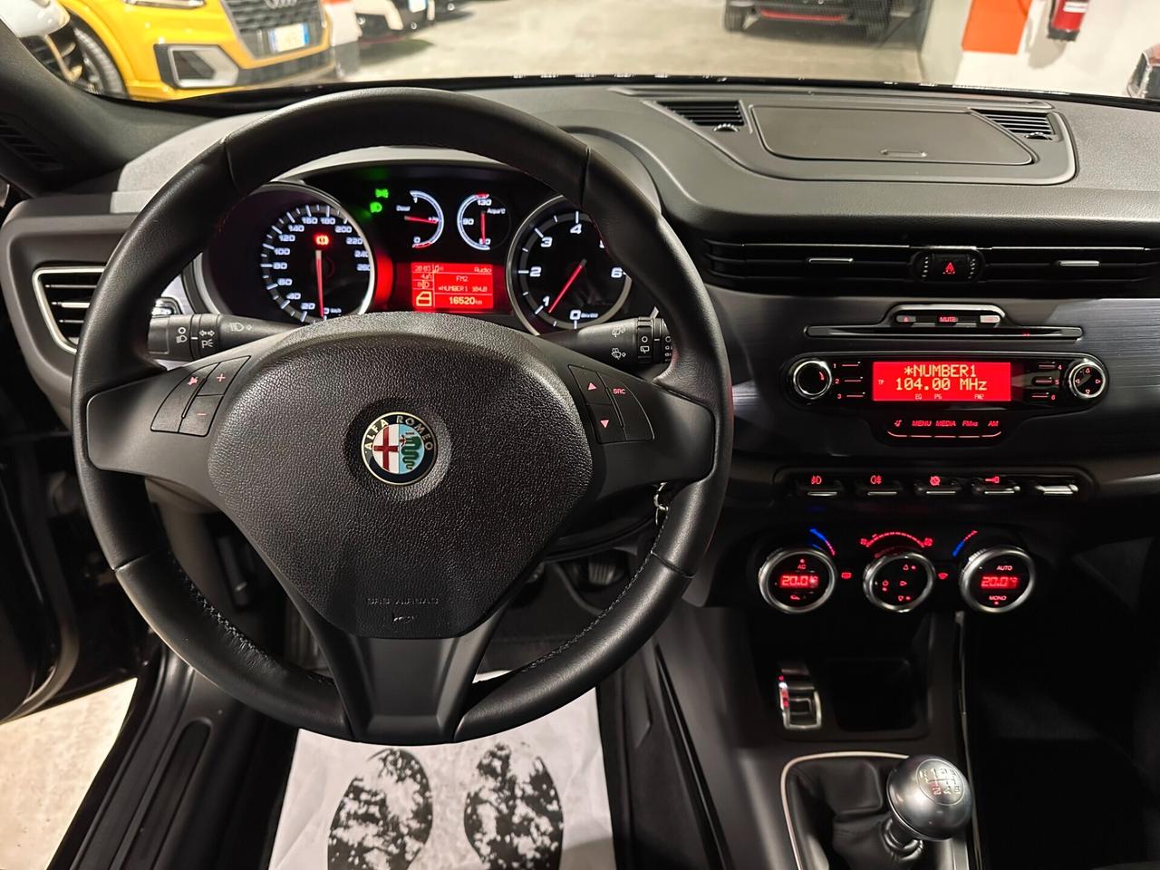Alfa Romeo Giulietta 1.6 JTDm-2 NEOPATENTATI-PARI AL NUOVO