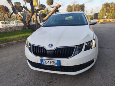 Skoda Octavia 2.0 TDI CR DSG Executive