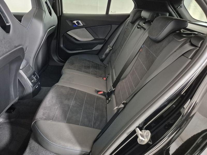 BMW Serie 1 F70 120 48V MSport auto