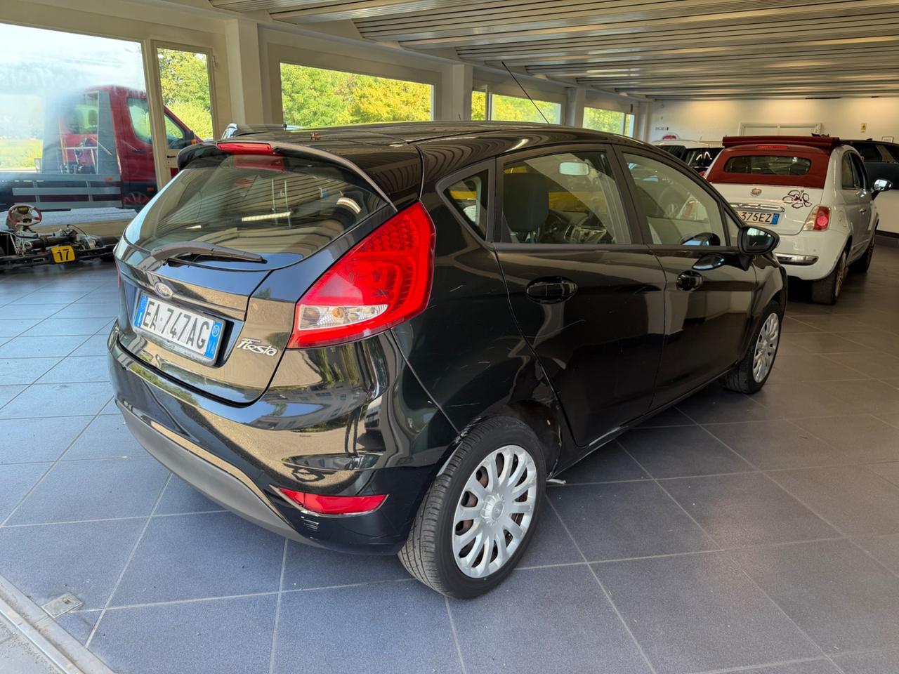 Ford Fiesta 1.4 5 porte Bz.- GPL Titanium