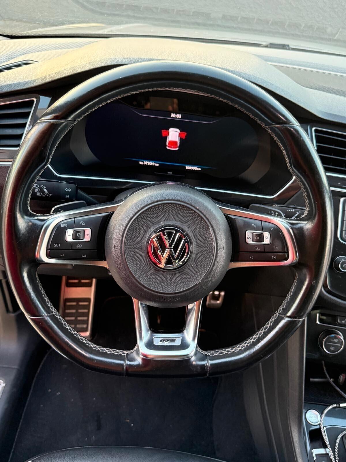 Volkswagen Tiguan 2.0 BiTDI SCR DSG 4MOTION Executive R-Line BMT