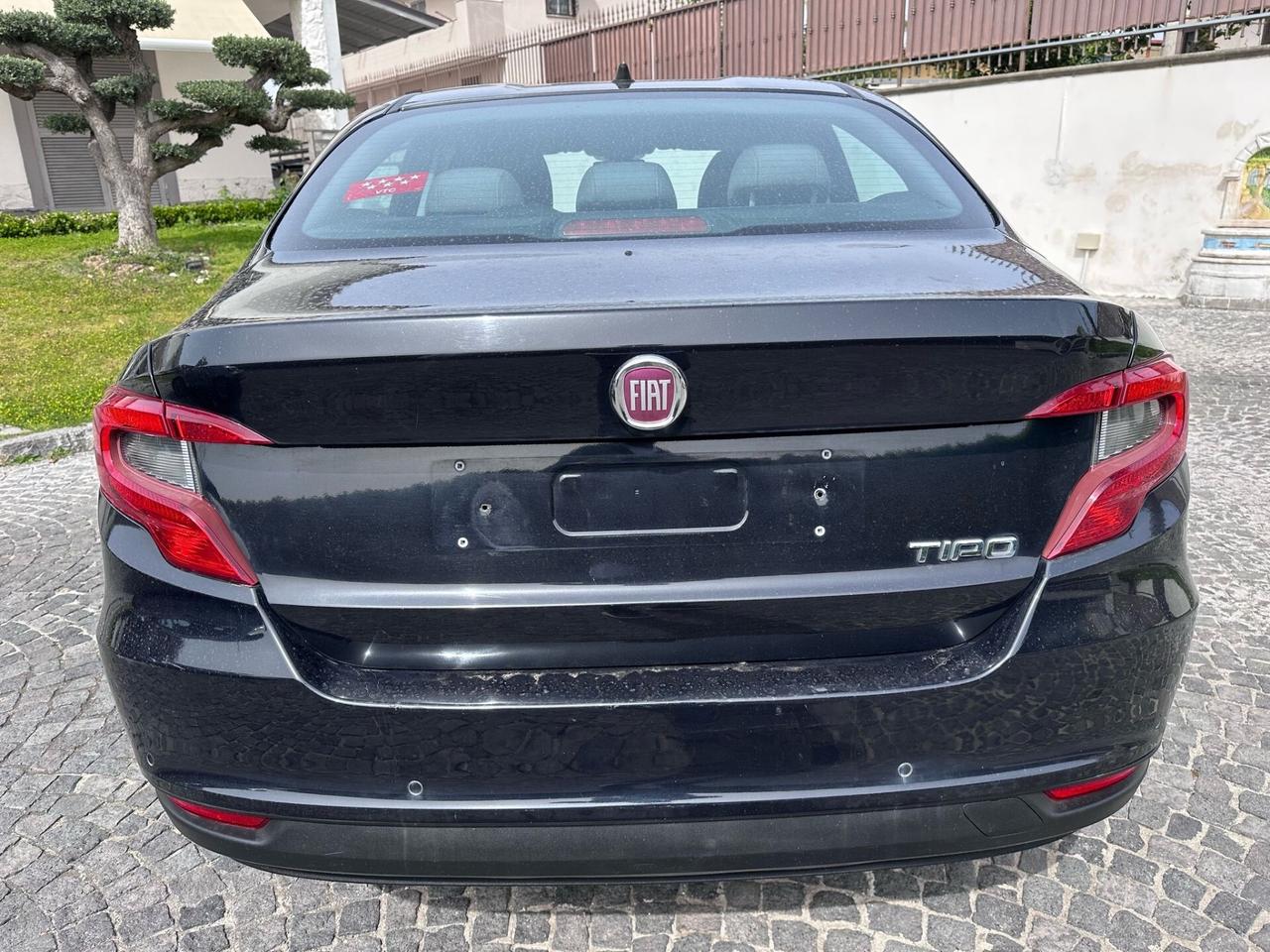 Fiat Tipo Berlina 4 porte 1.4 120cv Manuale Easy Gpl