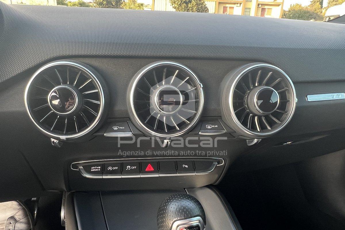 AUDI TT Coupé 40 TFSI S tronic