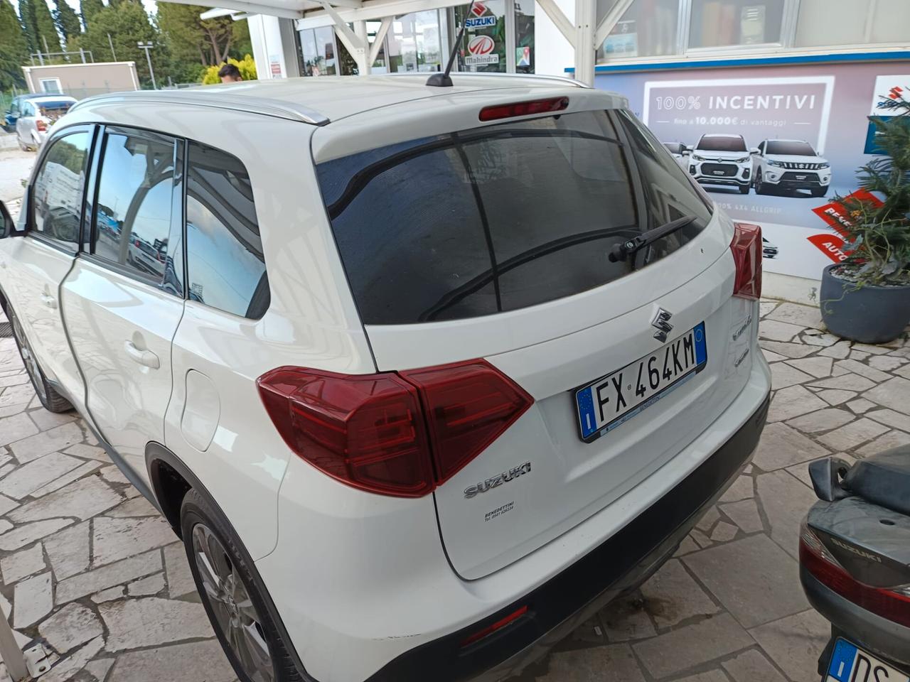 Suzuki Vitara 1.0 Boosterjet 4WD AllGrip Cool Tua a 195€ al Meser