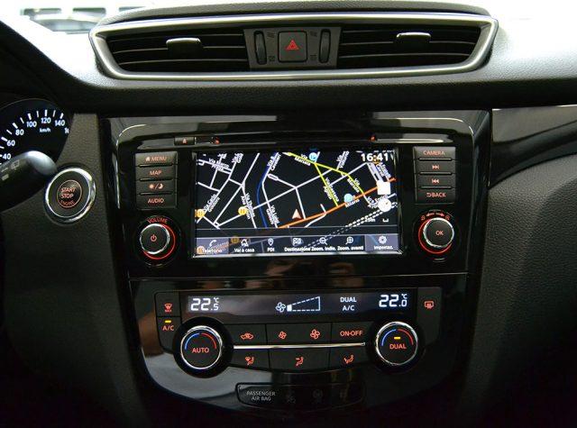 NISSAN Qashqai 1.3 DIG-T 160 CV DCT Navi-360°-Tetto Panoramico**