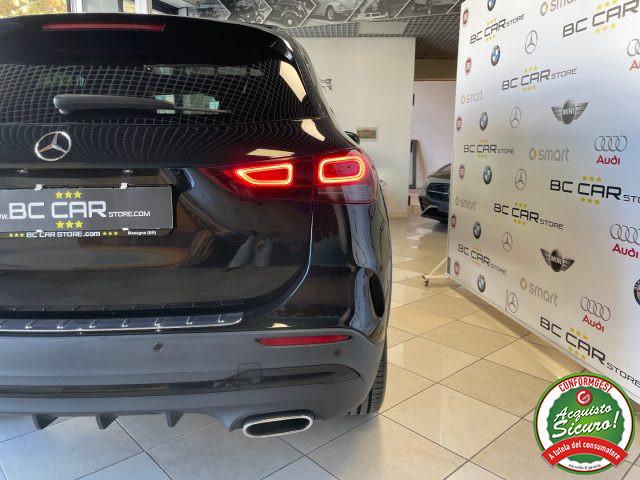 MERCEDES-BENZ GLA 200 d Auto Premium AMG *TETTO*NIGHT