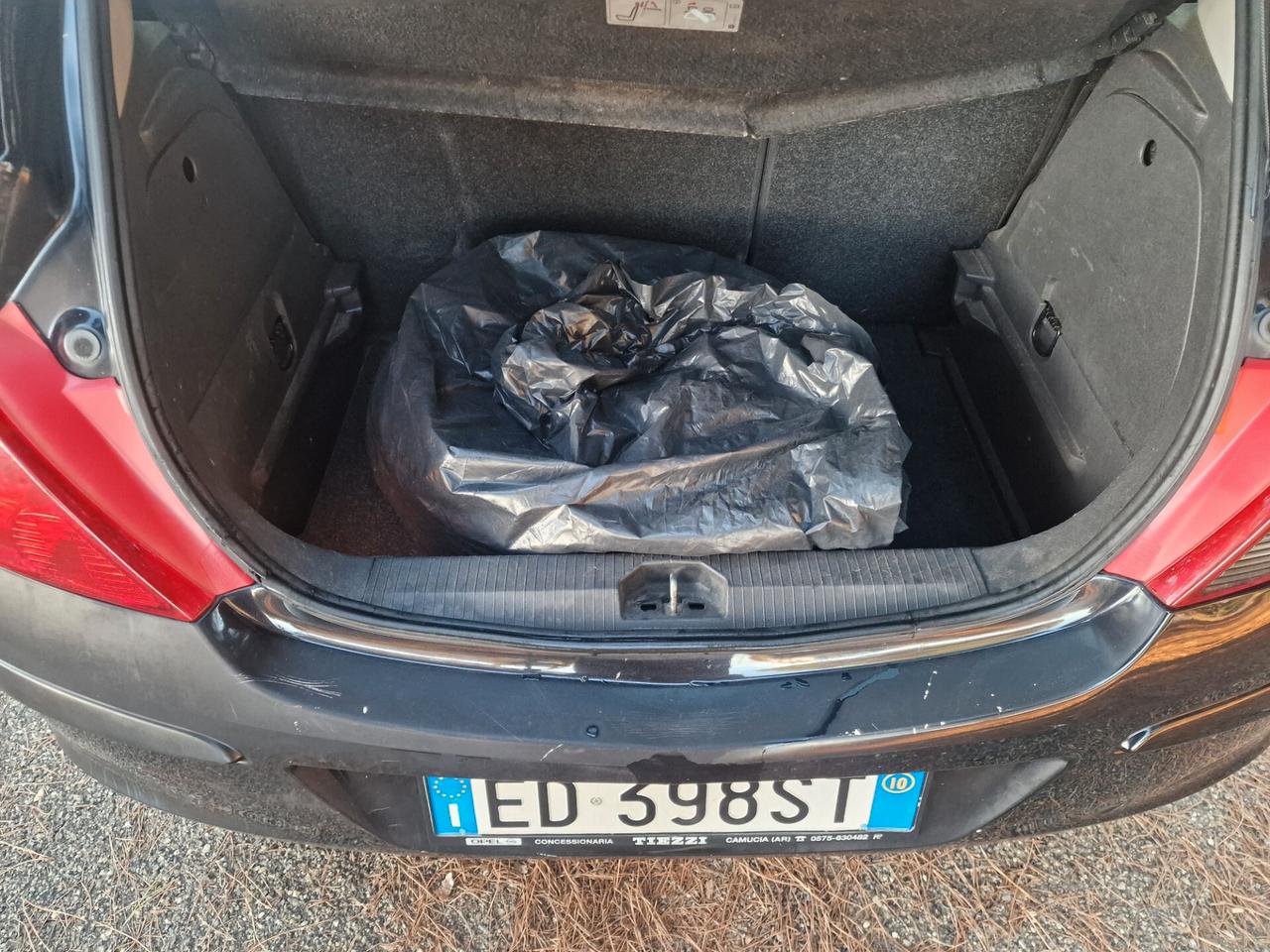 Opel Corsa 1.2 80CV 3 porte GPL-TECH Edition automatico