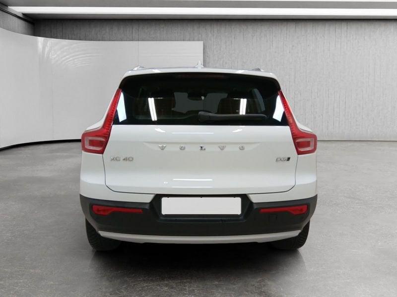 Volvo XC40 2.0 d3 Momentum awd geartronic my20