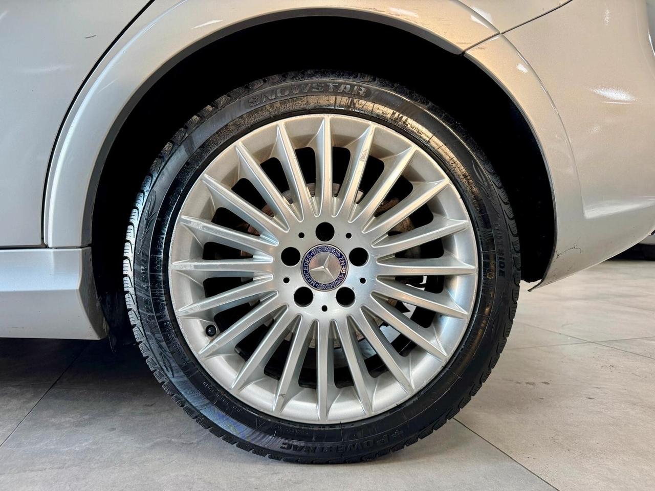 Mercedes B 200 NGD Automatic Sport 2015