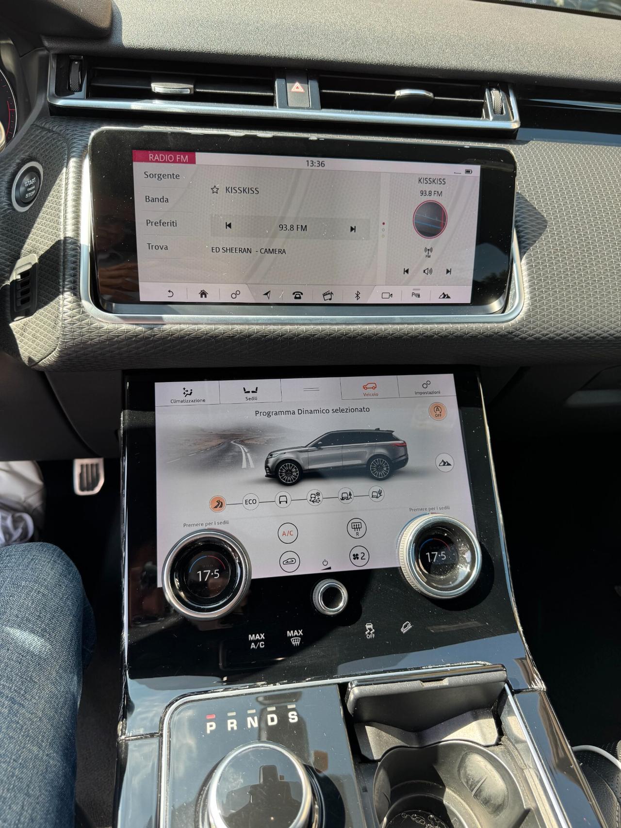 Land Rover Range Velar 2.0D I4 240 CV R-Dynamic PELLE-NAVIGATORE