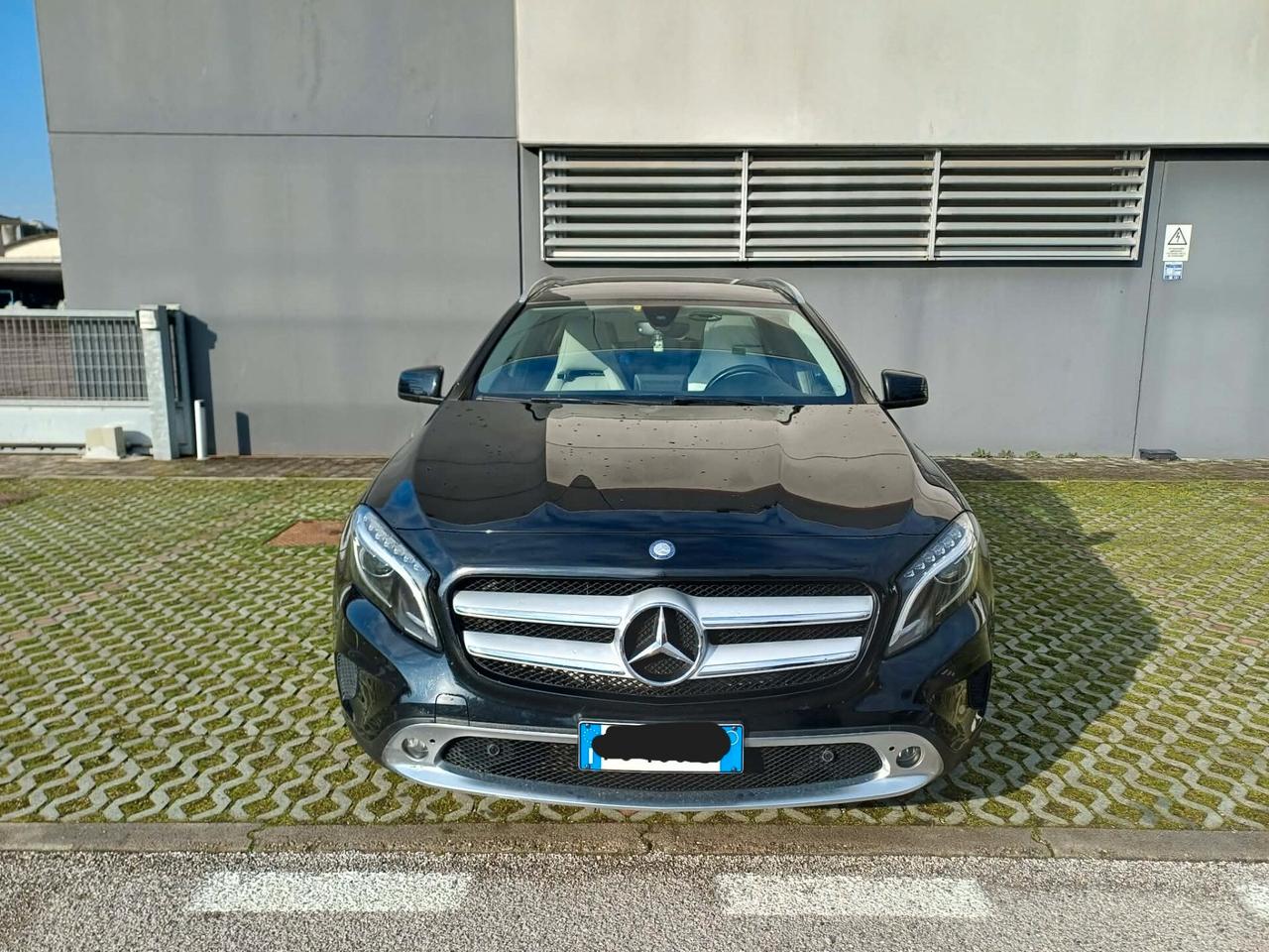 Mercedes-benz GLA 200 d Automatic 4Matic Premium