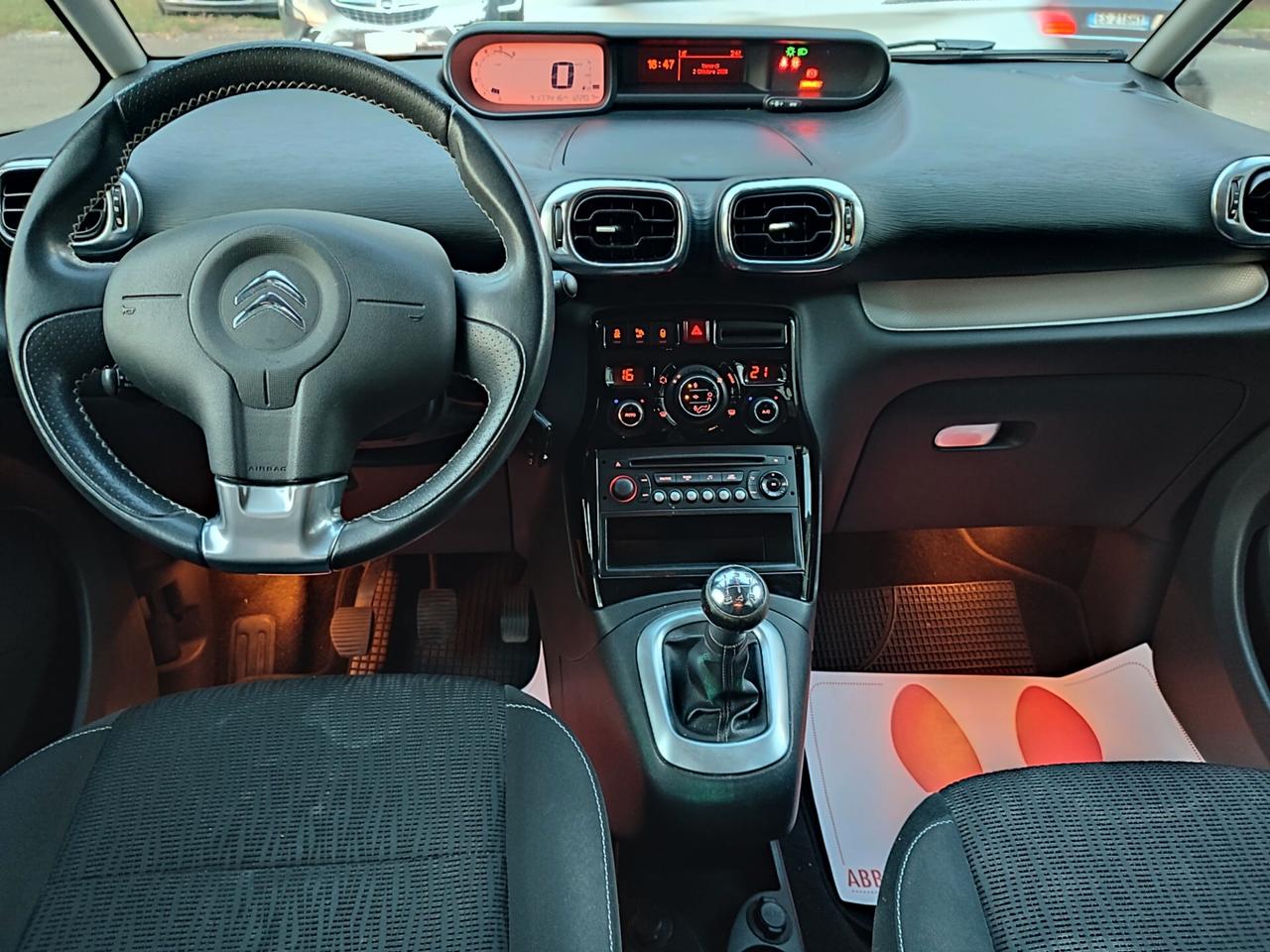 CITROEN C3 PICASSO 2015 1.6HDI EURO6B ECONOMICA