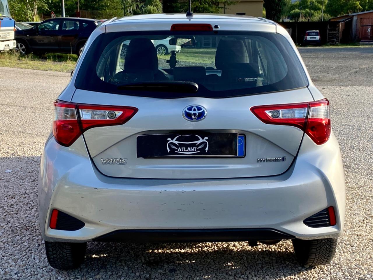 Toyota Yaris 1.5 Hybrid 5 porte Cool