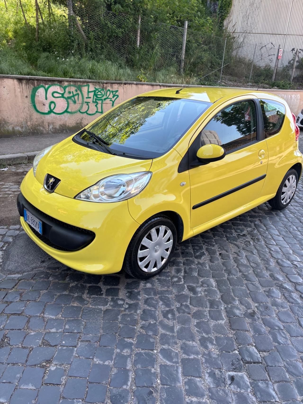 Peugeot 107 1.0 68CV 3p. Desir