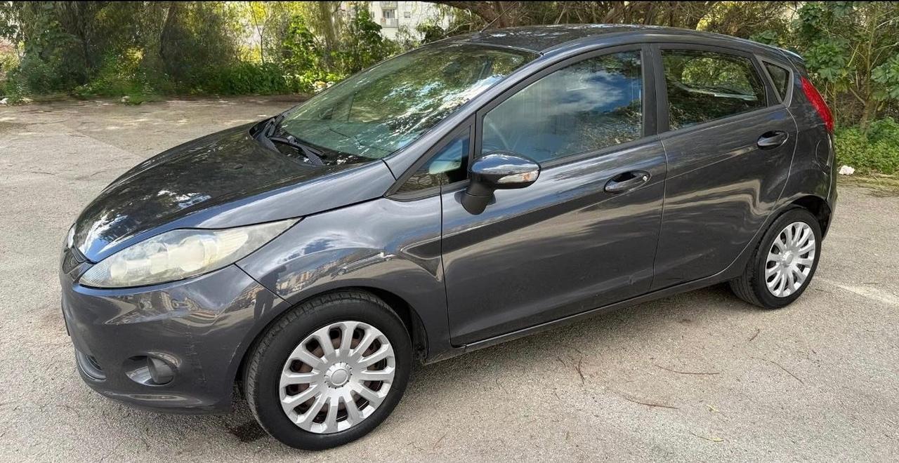 Ford Fiesta 1.4 TDCi 5p. Titanium