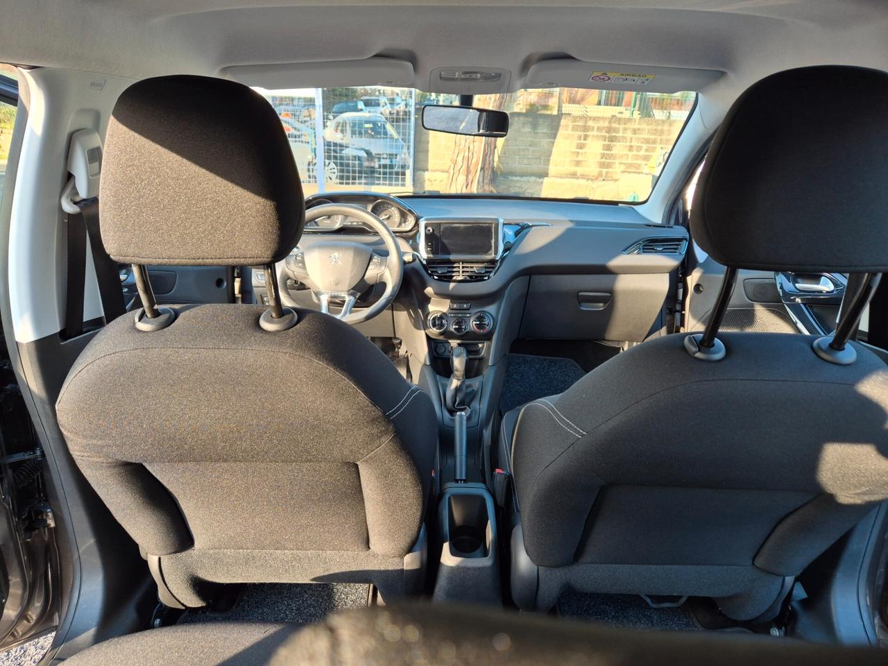 Peugeot 208 PureTech 82 5p. GPL Allure