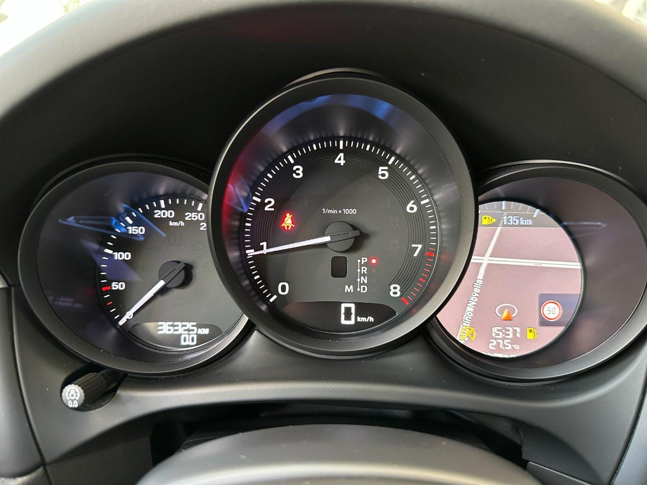 Porsche Macan 2.0 PDK - 21"-Tetto-Camera 360-PASM-PDLS-Scarichi