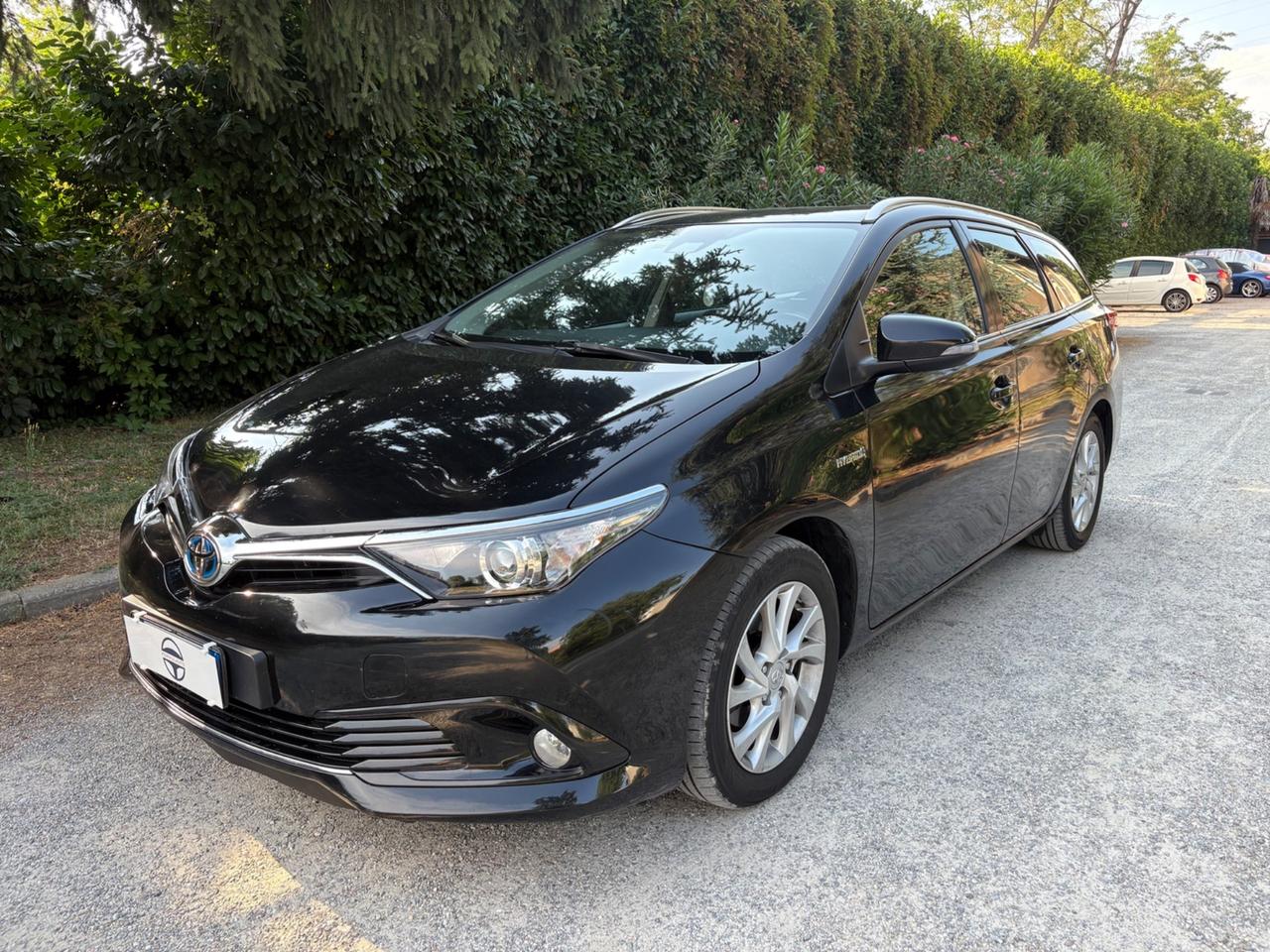 Toyota Auris Touring Sports 1.8h Business cvt EURO6