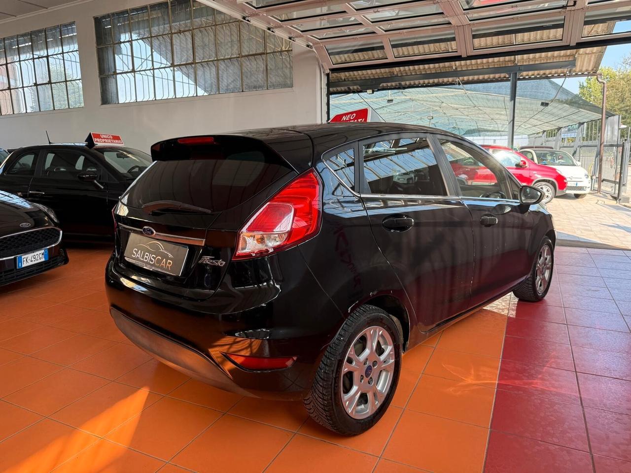 Ford Fiesta 1.5 TDCi 75CV 5 porte Titanium