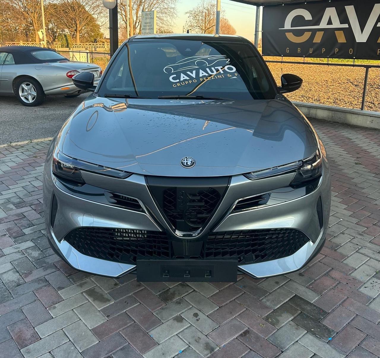 Alfa Romeo Junior 1.2 136 CV Hybrid eDCT6 Speciale
