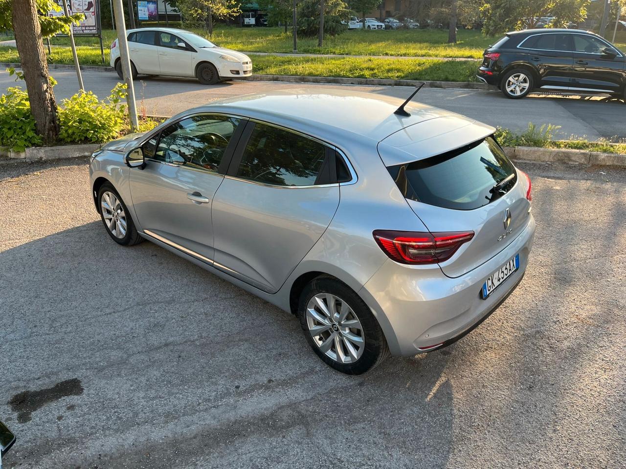 Renault Clio Full Hybrid E-Tech 140 CV 5 porte Intens