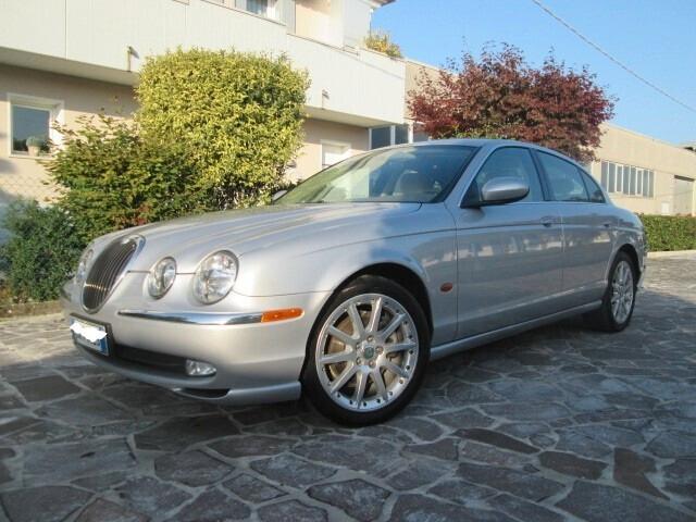 Jaguar S-Type 2.5 V6 SOLO 28000 KM !!!!!!