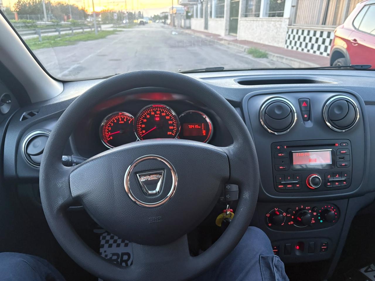 Dacia Sandero 1.2 Lauréate Unipro 2016