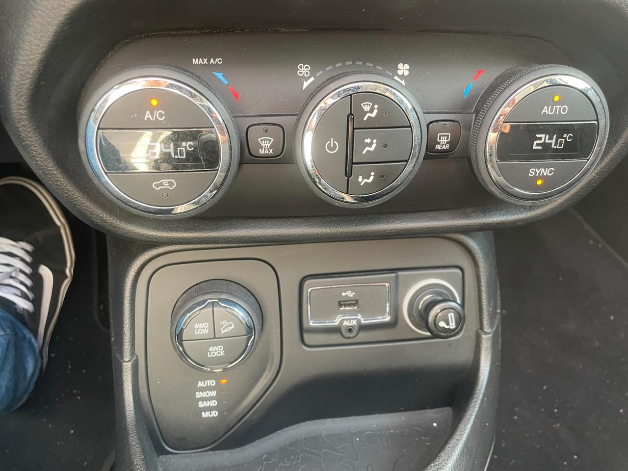 Jeep Renegade 2.0 Mjt 140CV 4WD 75th Anniversary Active Drive Low