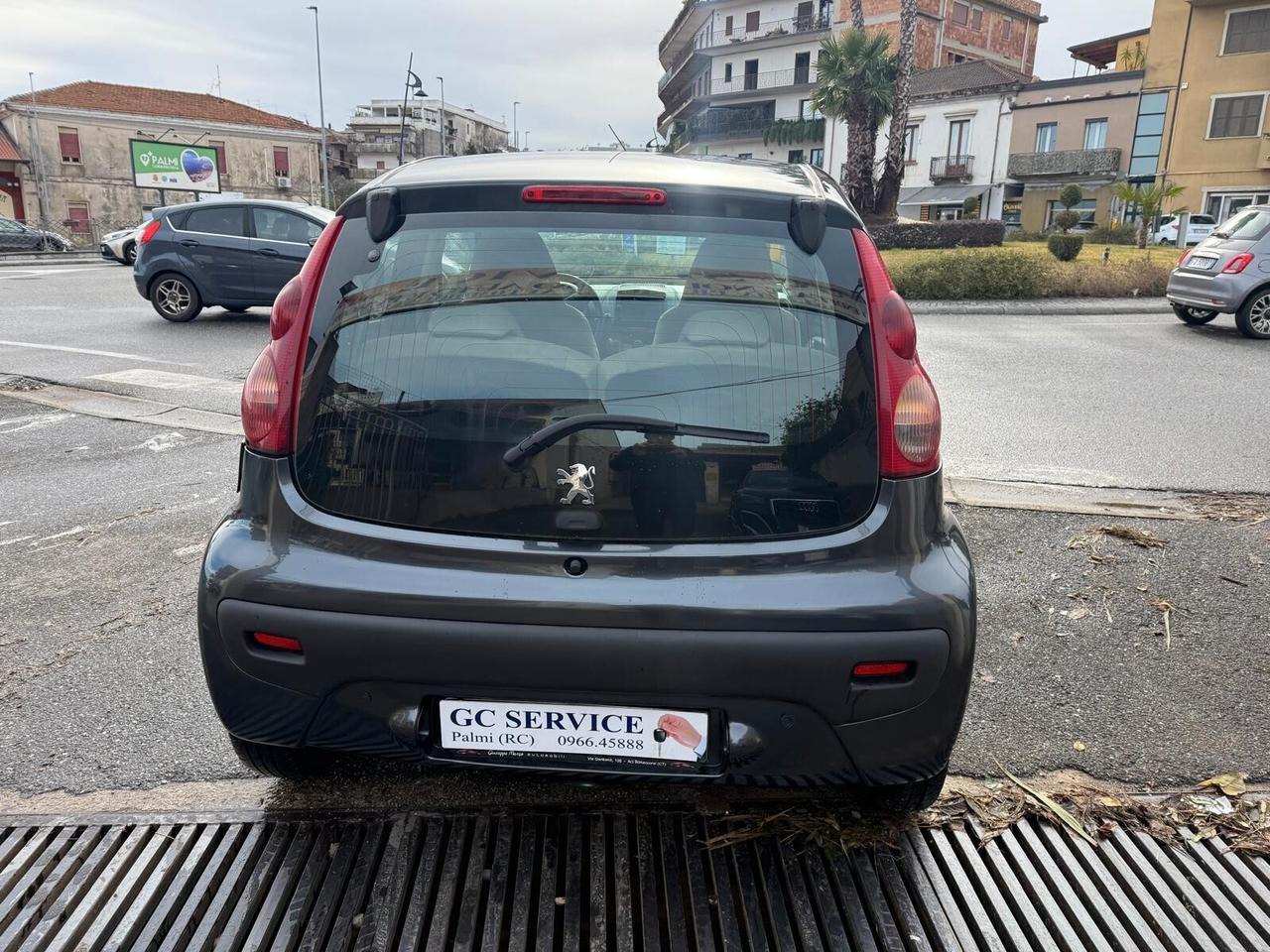 Peugeot 107 1.4 HDi 5p. Plaisir