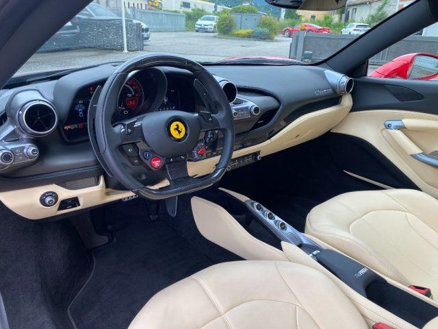 FERRARI F8 Tributo