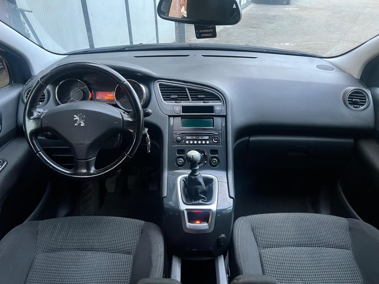 Peugeot 5008 1.6 HDi 112CV Business