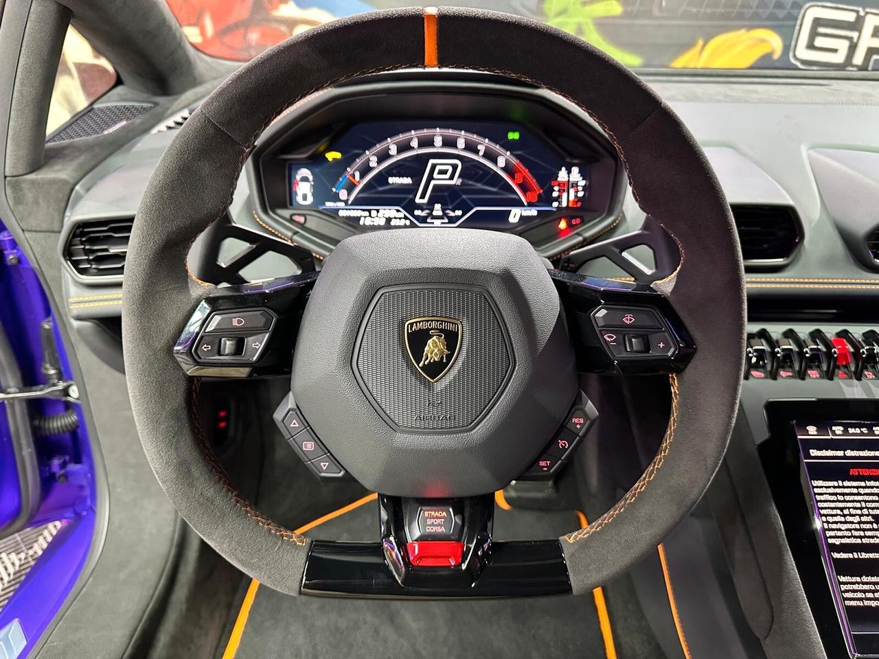 Lamborghini Huracan Tecnica Coupe 5.2 Evo 640 awd (333)