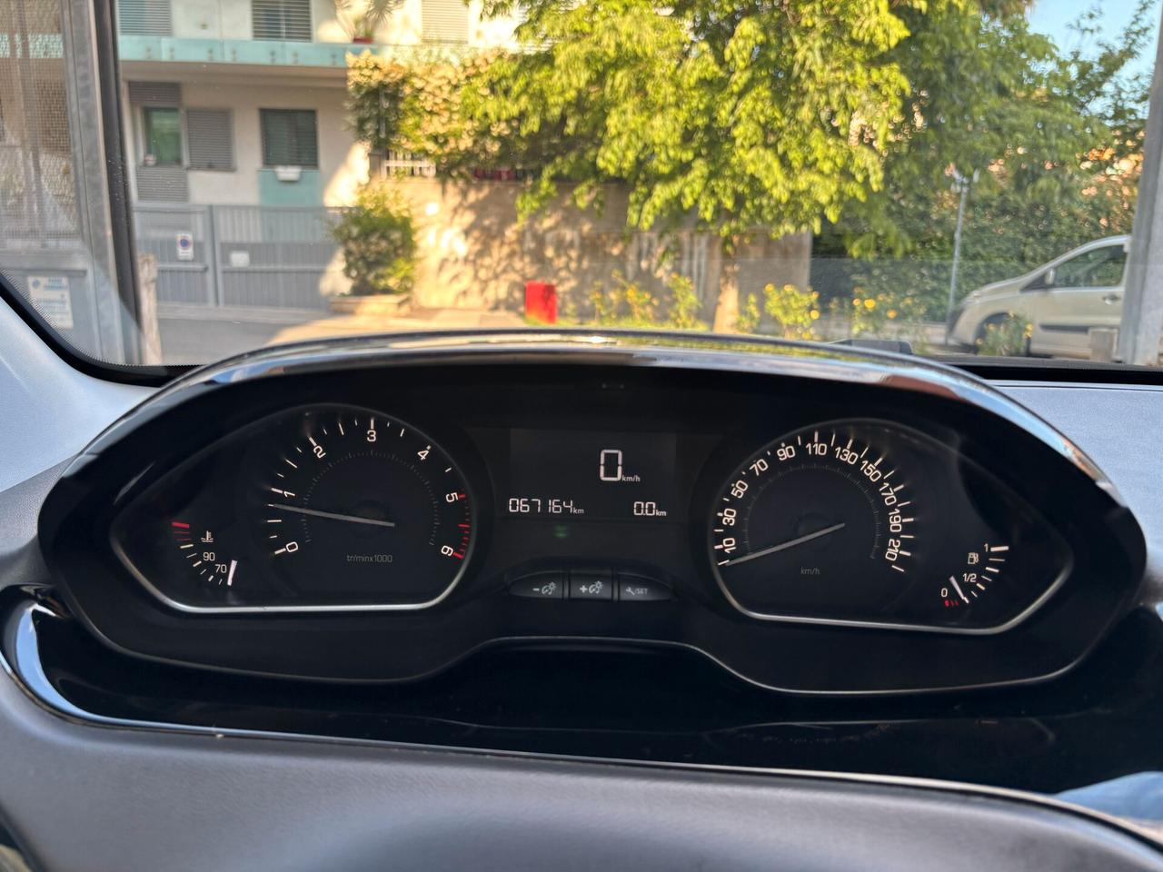 Peugeot 208 BlueHDi 75 5 porte Active