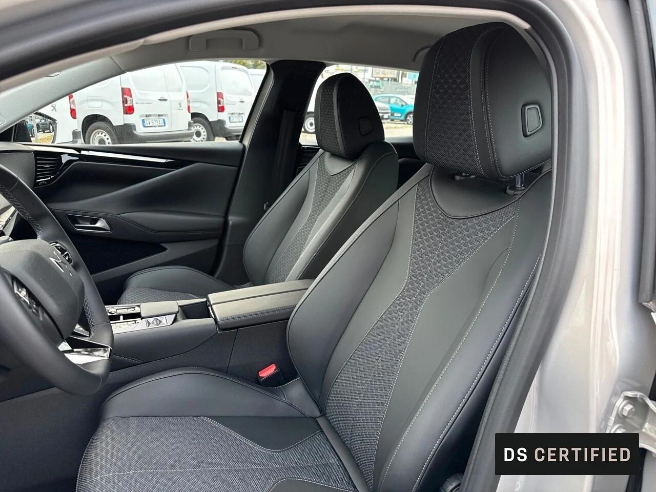 Ds DS4 4 E-Tense 225 Cross Trocadero