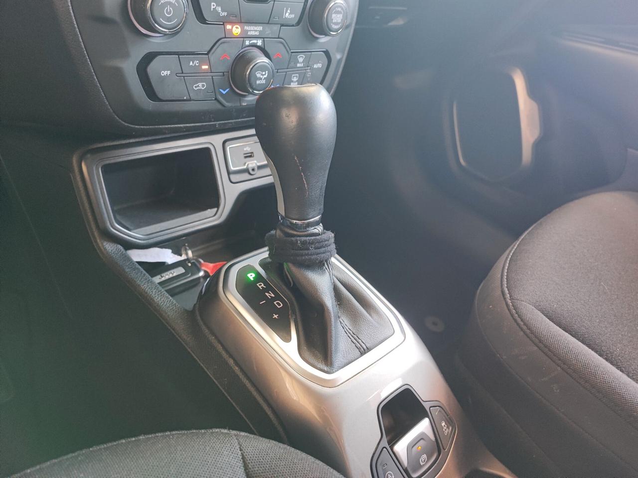 Jeep Renegade 1.3 T4 DDCT Limited