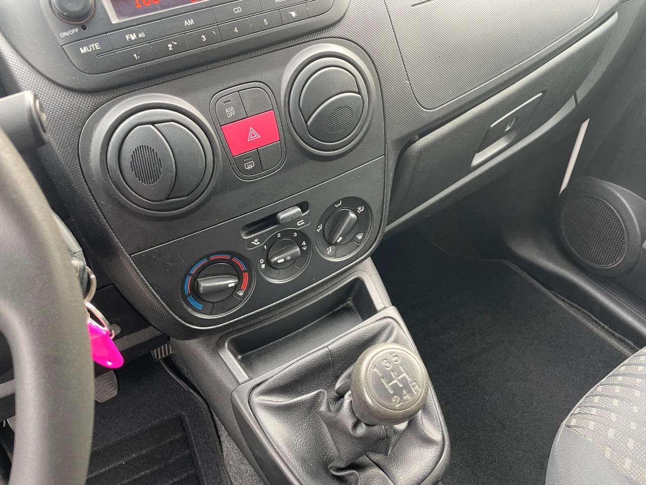 Peugeot Bipper Tepee 1.3 HDi 75 FAP Outdoor AUTOCARRO
