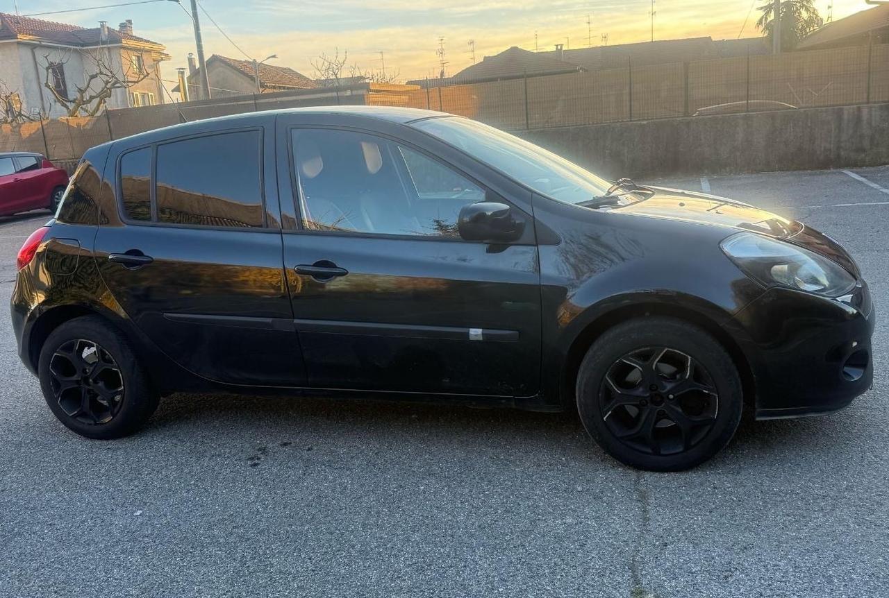 Renault Clio 1.2 16V