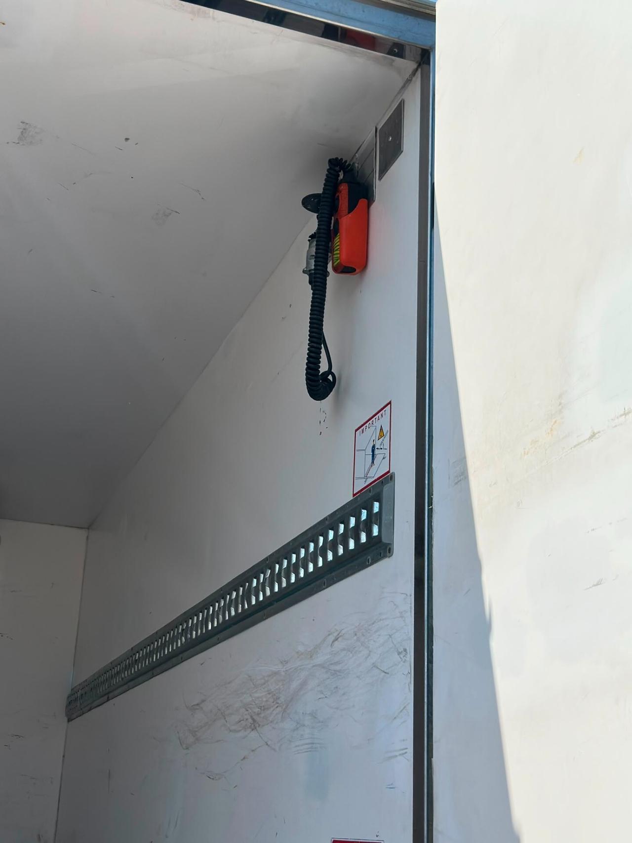 FIAT DUCATO FRIGO CABINATO + SPONDA IDRAULICA