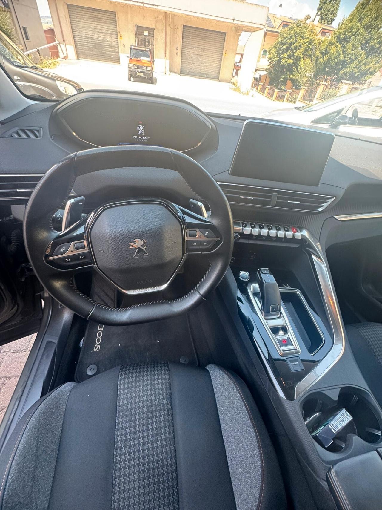 Peugeot 3008 BlueHDi 130 S&S Allure