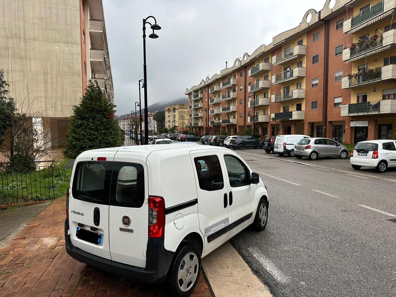 Fiat Fiorino 1.3 MJT 95CV VETRATO N1