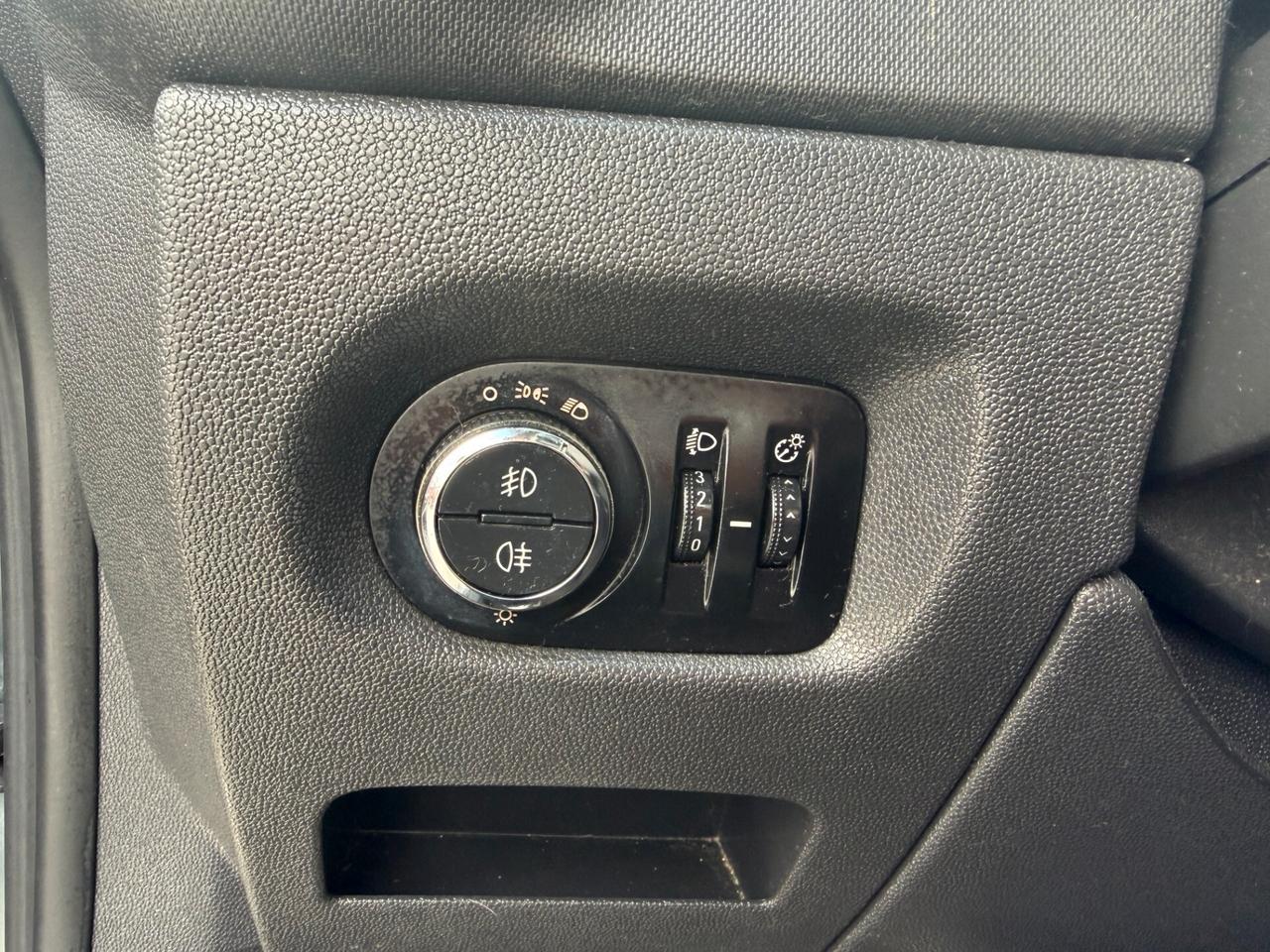 OPEL CORSA ANNO 2013 1.3 DIESEL 75 CV