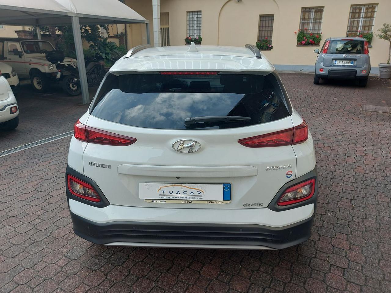 Hyundai Kona EV 39.2 kWh