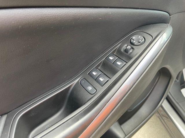 OPEL Grandland X 1.6 Hybrid Plug-in aut. FWD Elegance
