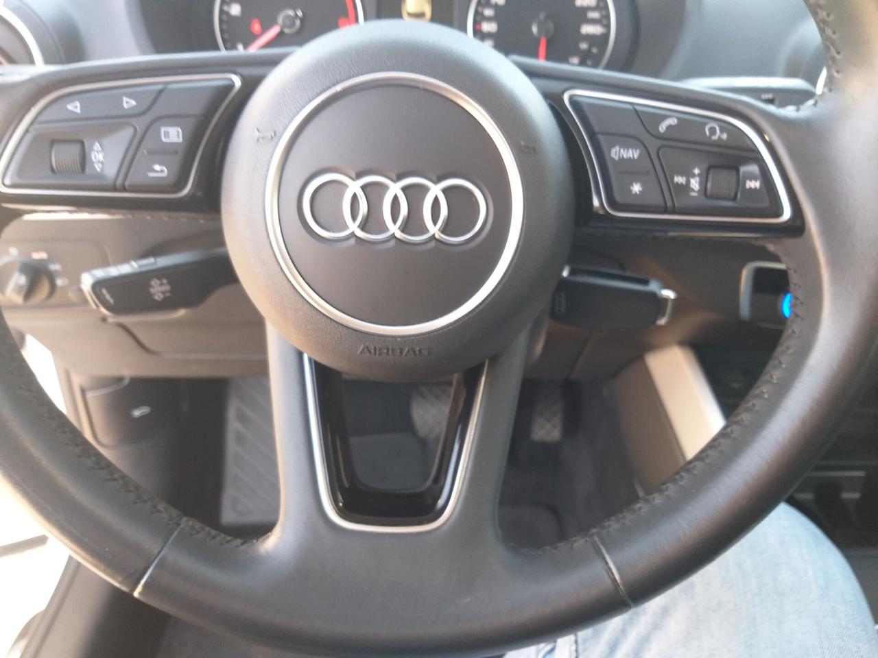 Audi Q2 30 TDI S tronic Admired