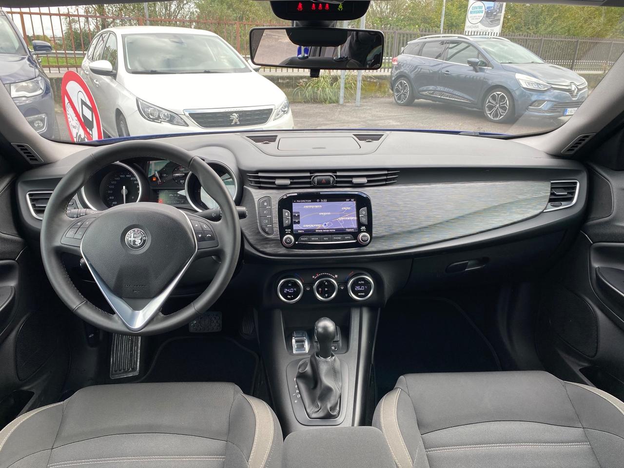 Alfa Romeo Giulietta 1.6 120 CV Automatica Navi NEOPATENTATI Garantita