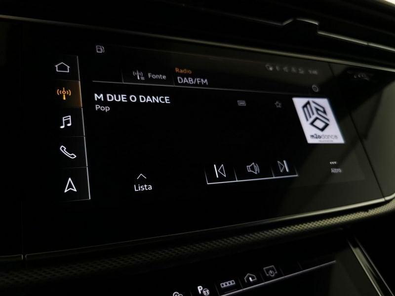 Audi Q8 RS 4.0 mhev 48V performance 640cv tiptronic