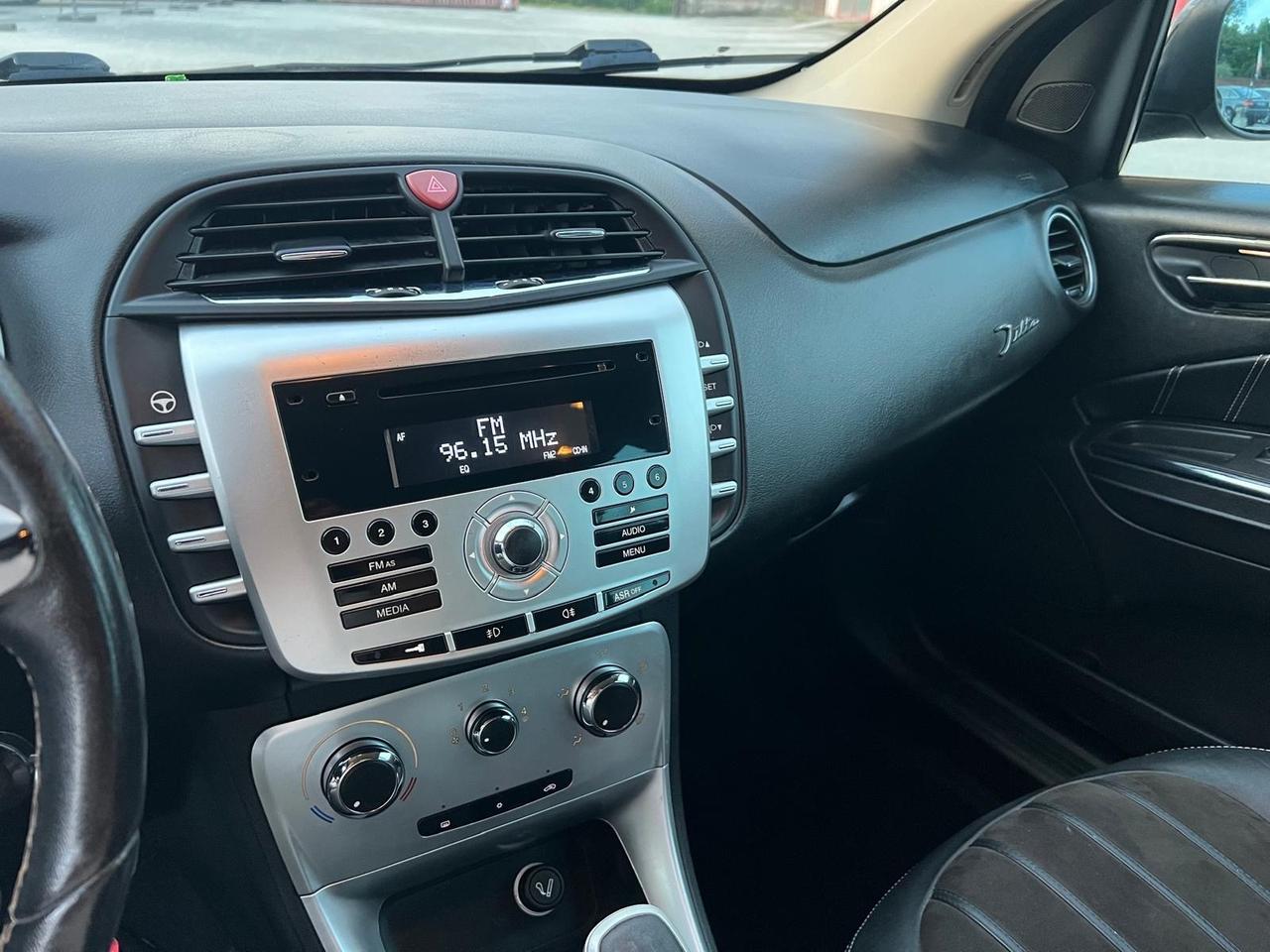 Lancia Delta 1.6 MJT DPF Argento